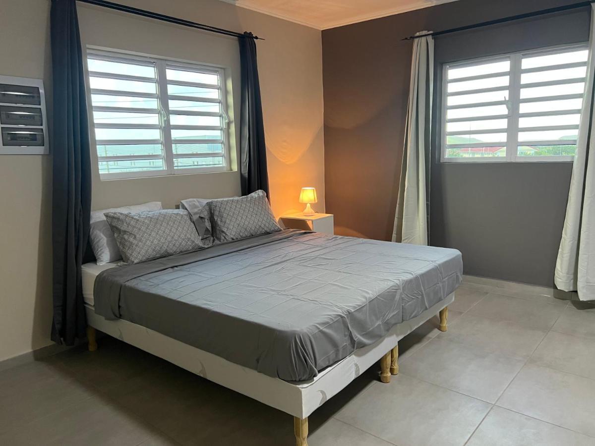 Cataleya Apartments Near Airport 威廉斯塔德 外观 照片