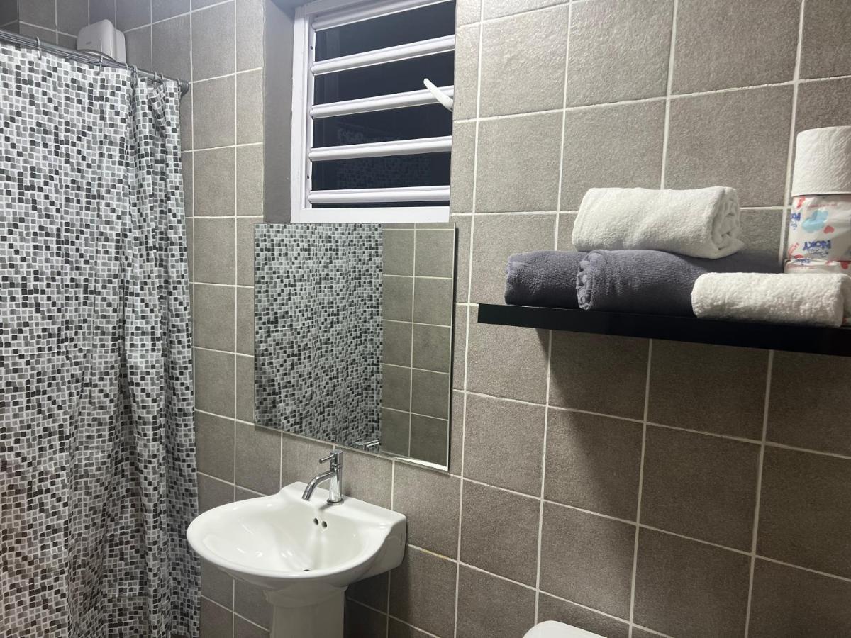Cataleya Apartments Near Airport 威廉斯塔德 外观 照片